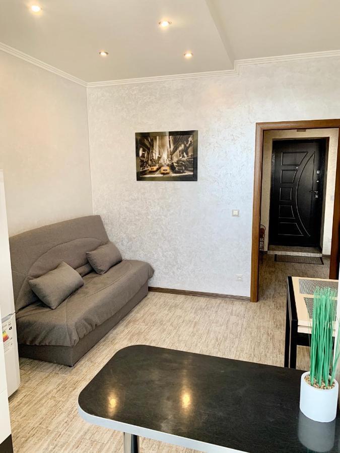 Apartment In Center Ivano-Frankivsk Esterno foto